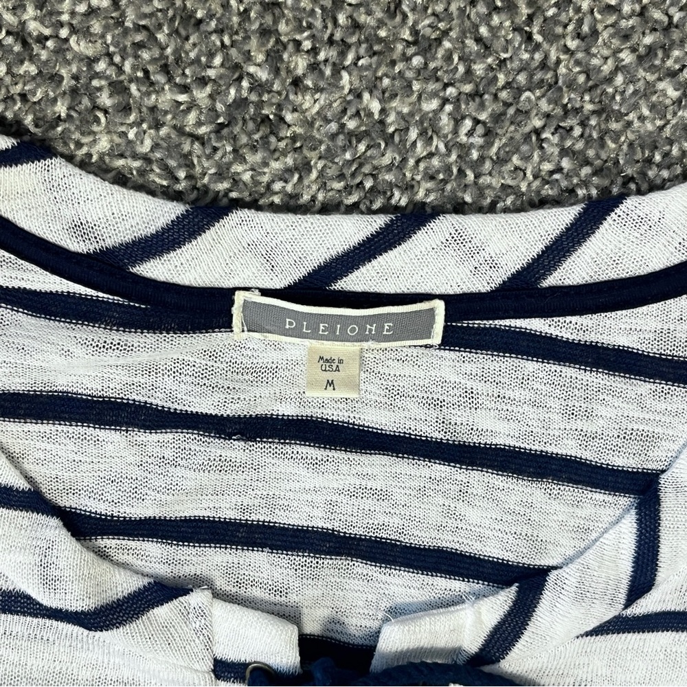 Pleione  Navy Striped Long Sleeve Knit Top Size M - Picture 7 of 8